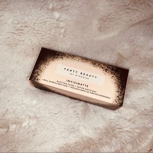 SOLD Fenty Beauty Invisimatte Blotting Paper